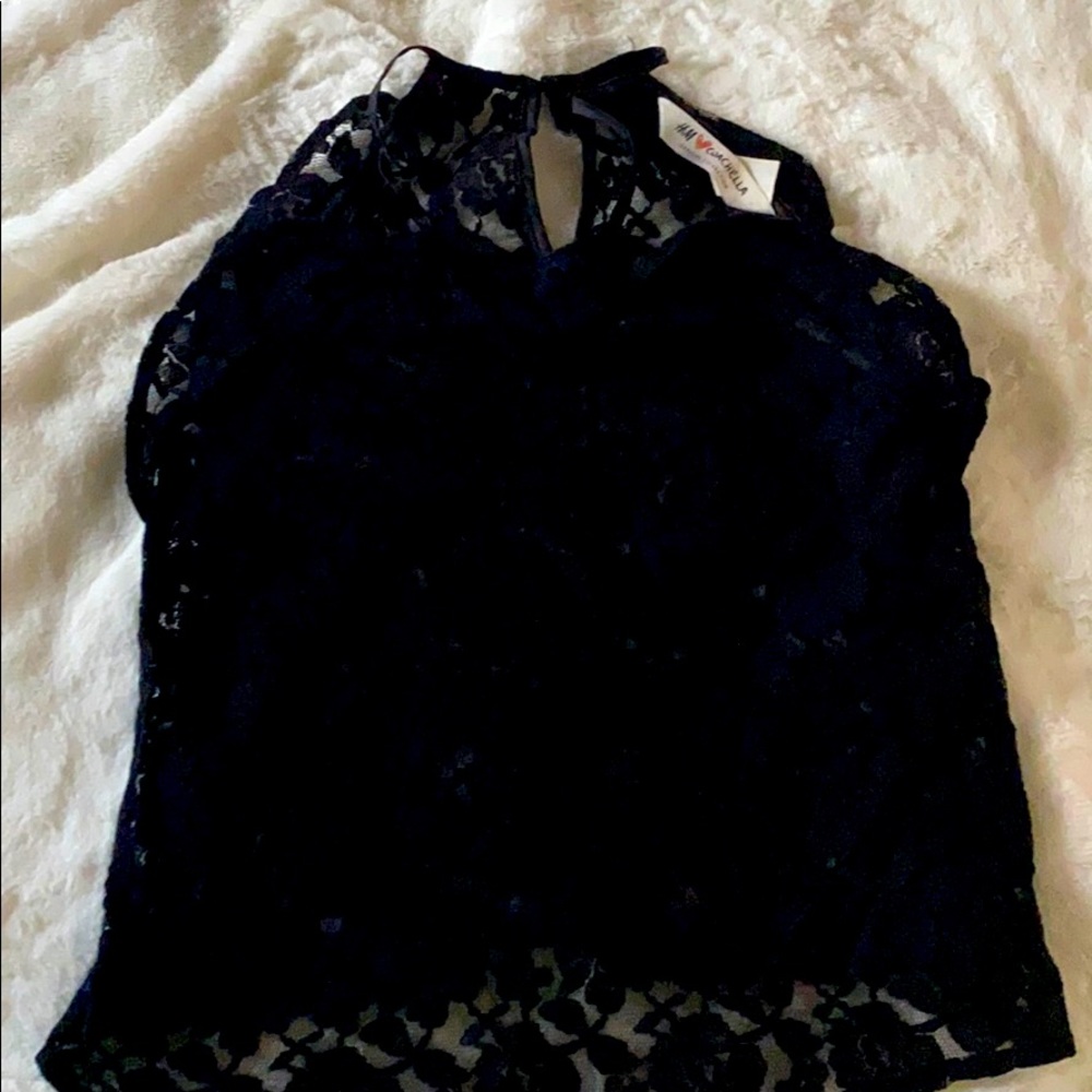 Forever 21 laced crop top